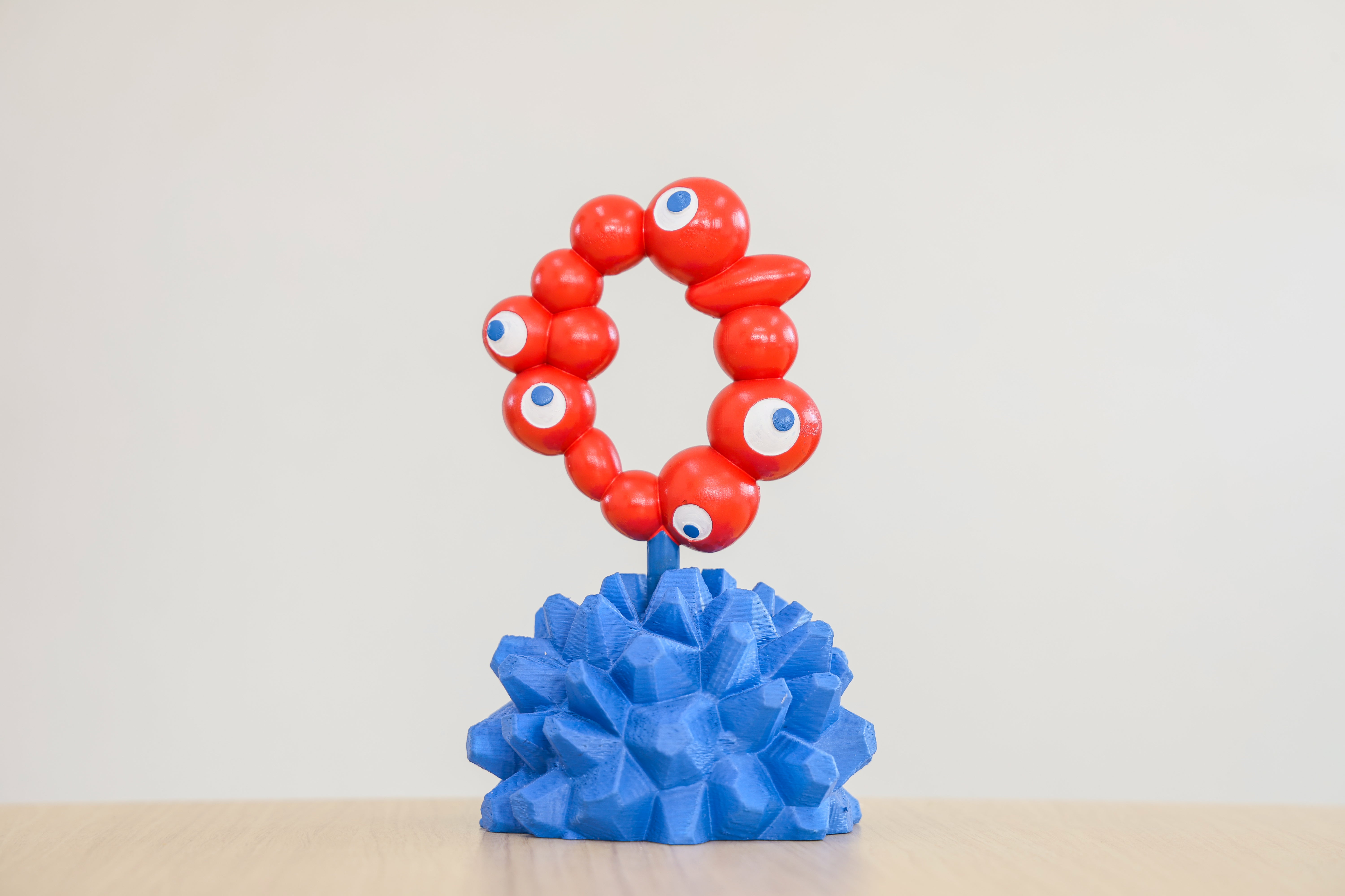 LOBINDON ×ミャクミャク EXPO2025大阪万博限定 アガベ 塊根植物 受注生産品】EXPO2025 ミャクミャク 亀甲竜 Mサイズ – LOBINDON