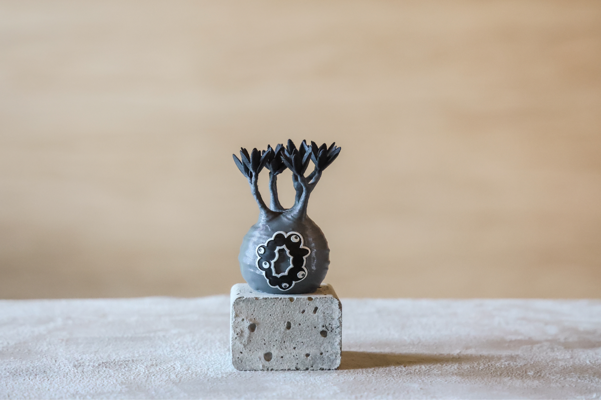 EXPO2025 ミャクミャク　グラキリスフィギュアB　モノクロver　Sサイズ