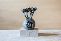 EXPO2025 ミャクミャク　グラキリスフィギュアB　モノクロver　Mサイズ